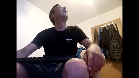 nicefuck0077 online show from 05-09-26, 10:37