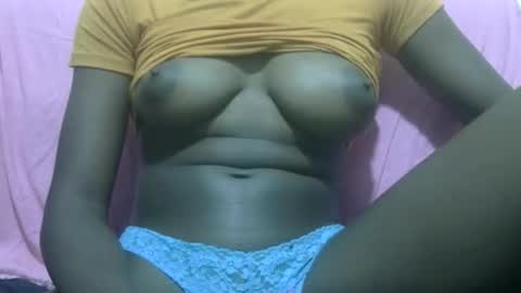 Snapshot of nicegirl200 chatting on 02-12-26, 09:32 nicegirl200 online show from 02-12-26, 09:32