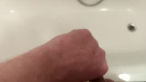 Snapshot of niceguy17cm chatting on 04-12-26, 08:03 Ole online show from 04-12-26, 08:03