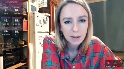 Snapshot of nicekat chatting on 10-11-25, 07:45 Kathrine online show from 10-11-25, 07:45