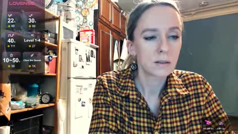 Snapshot of nicekat chatting on 10-22-25, 07:24 Kathrine online show from 10-22-25, 07:24