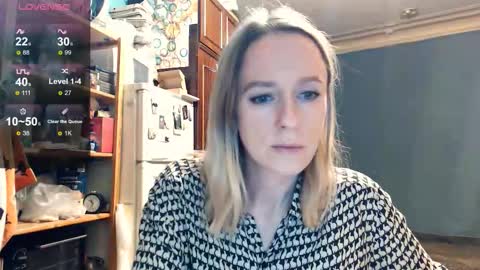 Snapshot of nicekat chatting on 11-11-25, 06:41 Kathrine online show from 11-11-25, 06:41