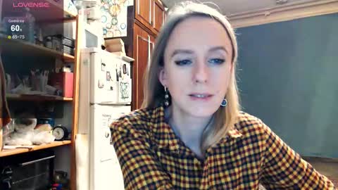 Snapshot of nicekat chatting on 11-14-25, 09:02 Kathrine online show from 11-14-25, 09:02