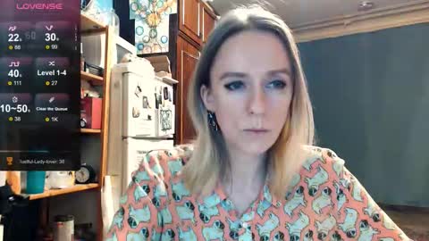 Snapshot of nicekat chatting on 11-19-25, 08:31 Kathrine online show from 11-19-25, 08:31