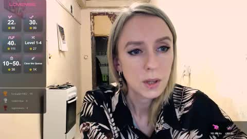 Snapshot of nicekat chatting on 12-05-25, 07:21 Kathrine online show from 12-05-25, 07:21