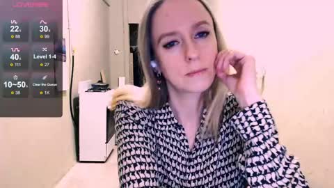 Kathrine online show from 04-12-26, 10:48