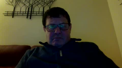 Keith999 online show from 02-05-25, 09:07