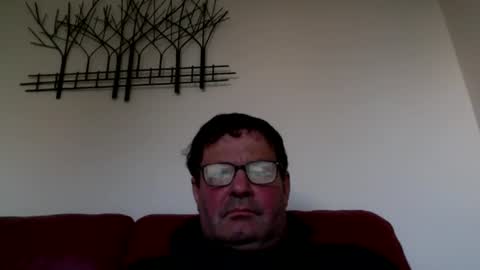 Keith999 online show from 09-12-25, 05:57