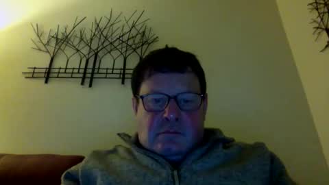 Keith999 online show from 11-18-25, 08:02