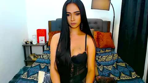 Olivia online show from 02-14-25, 09:03