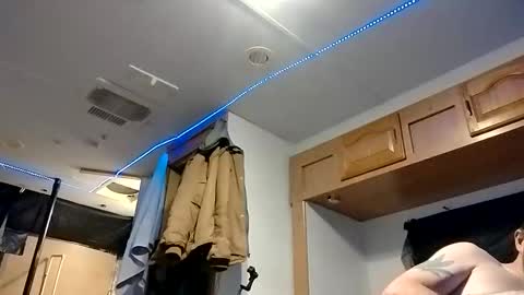 nicholasjesse51 online show from 11-11-25, 11:49