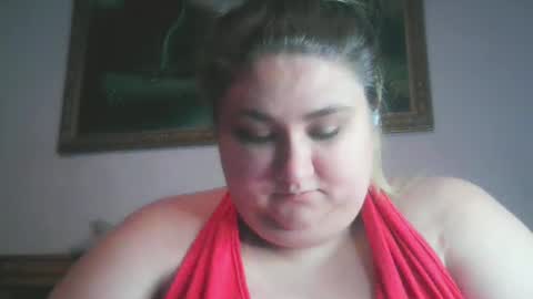 Snapshot of nicholle chatting on 01-04-25, 11:17 Nicholle online show from 01-04-25, 11:17