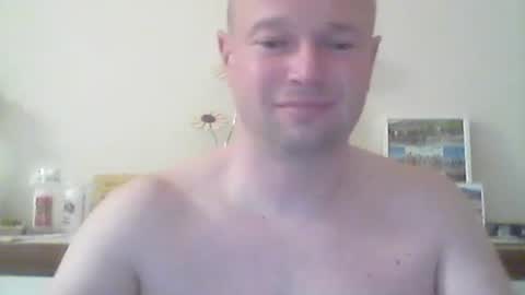 nick1990b online show from 04-20-26, 05:16
