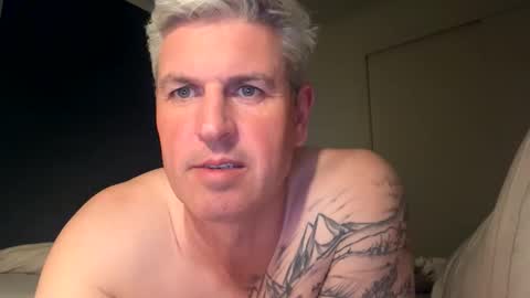 nick578320 online show from 04-29-26, 02:32