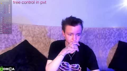 Snapshot of nick_kule chatting on 11-22-25, 09:03 nick_kule online show from 11-22-25, 09:03