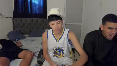 nick_master2 online show from 03-04-26, 07:20