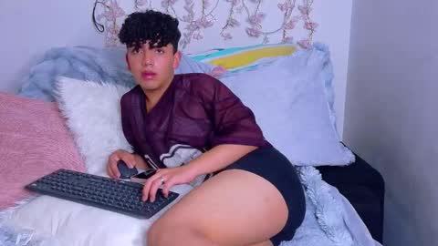 Snapshot of nick_twiink chatting on 01-17-26, 02:49 nick_twiink online show from 01-17-26, 02:49