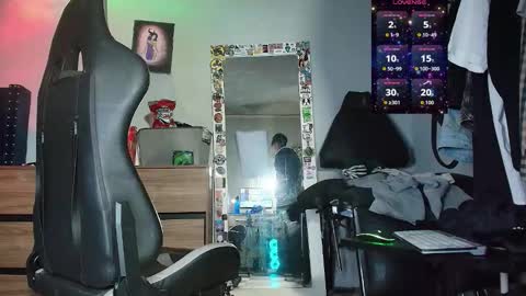 Nickhot0609 online show from 11-24-25, 01:38