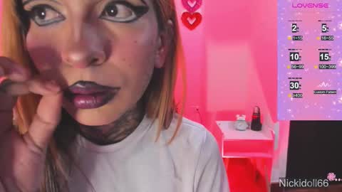   Help me reach 100 thumbs up online show from 09-16-25, 07:42