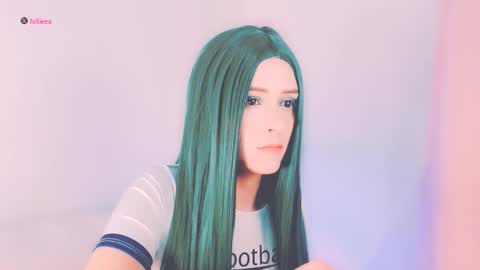 Snapshot of nickieyummy chatting on 05-02-26, 06:18 LOVE online show from 05-02-26, 06:18