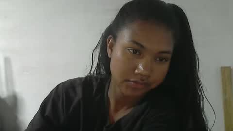 nickiqqyuu online show from 04-30-26, 09:04