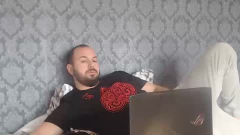 Snapshot of nickolas22 chatting on 03-05-25, 07:27 Julian online show from 03-05-25, 07:27