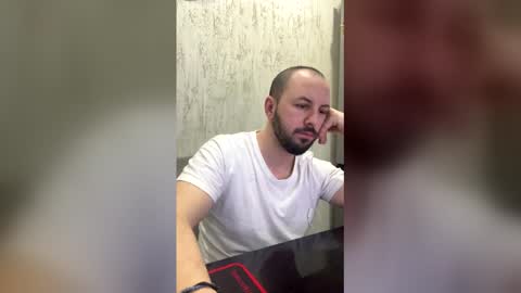 Snapshot of nickolas22 chatting on 03-03-26, 09:53 Julian online show from 03-03-26, 09:53