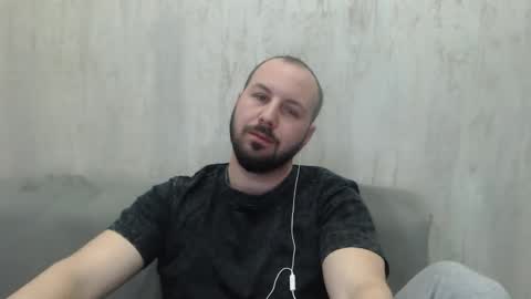 Snapshot of nickolas22 chatting on 03-10-26, 11:21 Julian online show from 03-10-26, 11:21