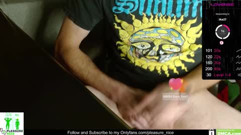 Snapshot of nickpleasurenice chatting on 12-17-24, 06:09 Nick Pleasure Nice online show from 12-17-24, 06:09