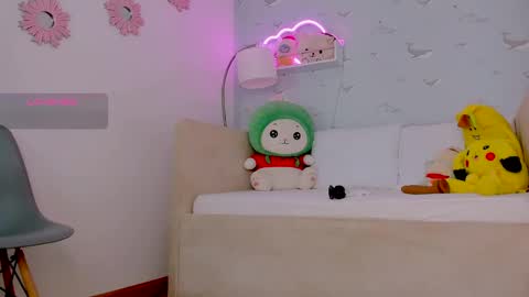 Snapshot of nicksantos_ chatting on 01-17-25, 06:44 Nicolas online show from 01-17-25, 06:44