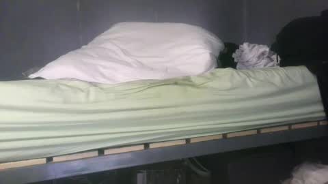 nicky133113 online show from 01-04-25, 10:24