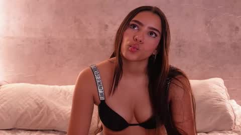 nicky and blake online show from 10-27-25, 09:52