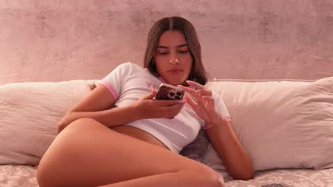 nicky and blake online show from 10-29-25, 09:16