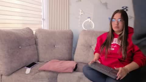 nicky_as online show from 04-20-26, 01:36