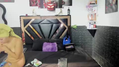 JENNY online show from 07-22-26, 03:09