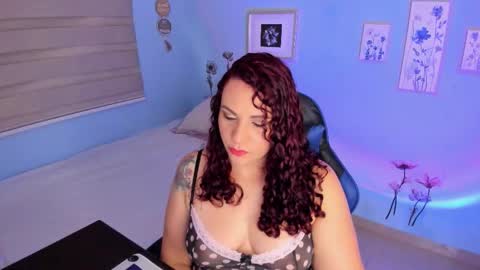 lucy online show from 09-29-25, 02:06