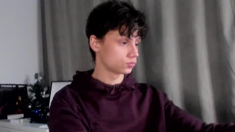 Snapshot of nicky_neal chatting on 01-13-25, 01:13 Nicky Neal online show from 01-13-25, 01:13