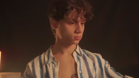 Snapshot of nicky_neal chatting on 02-06-25, 08:34 Nicky Neal online show from 02-06-25, 08:34