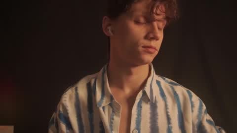 Snapshot of nicky_neal chatting on 02-10-25, 08:10 Nicky Neal online show from 02-10-25, 08:10