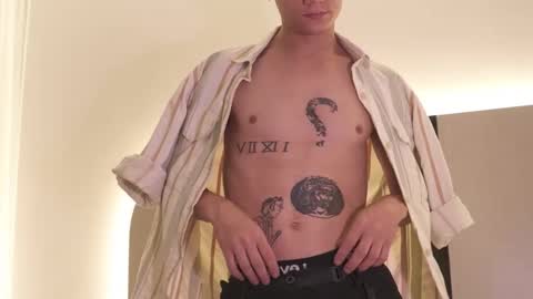 Snapshot of nicky_neal chatting on 11-05-25, 03:28 Nicky Neal online show from 11-05-25, 03:28