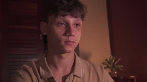 Snapshot of nicky_neal chatting on 12-04-25, 01:48 Nicky Neal online show from 12-04-25, 01:48