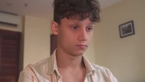 Snapshot of nicky_neal chatting on 12-14-25, 02:39 Nicky Neal online show from 12-14-25, 02:39