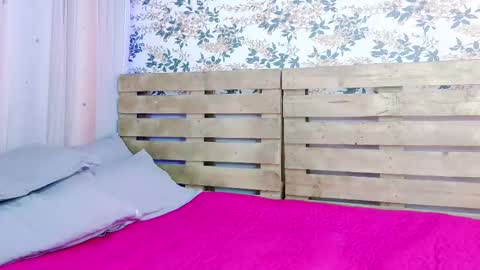 Snapshot of nicky_oli chatting on 01-23-25, 12:41 nicky_oli online show from 01-23-25, 12:41