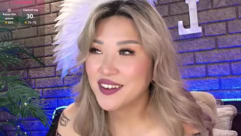 Snapshot of nicky_owl chatting on 11-13-25, 07:40 Today is my 41st birthday And in 2 hours Im waiting for you on the stream Stock up on tokens and a good mood Nicky online show from 11-13-25, 07:40