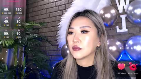 Snapshot of nicky_owl chatting on 12-18-25, 11:49 Today is my 41st birthday And in 2 hours Im waiting for you on the stream Stock up on tokens and a good mood Nicky online show from 12-18-25, 11:49