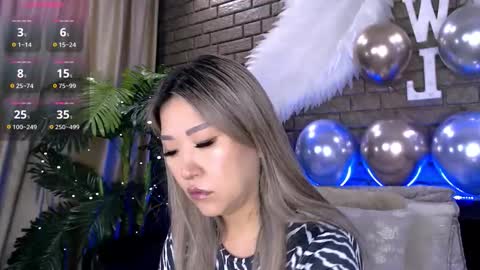 Snapshot of nicky_owl chatting on 12-19-25, 12:45 Today is my 41st birthday And in 2 hours Im waiting for you on the stream Stock up on tokens and a good mood Nicky online show from 12-19-25, 12:45