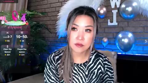 Snapshot of nicky_owl chatting on 02-10-26, 04:00 Today is my 41st birthday And in 2 hours Im waiting for you on the stream Stock up on tokens and a good mood Nicky online show from 02-10-26, 04:00