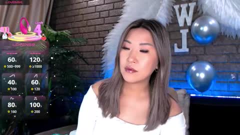 Snapshot of nicky_owl chatting on 03-20-26, 10:09 Today is my 41st birthday And in 2 hours Im waiting for you on the stream Stock up on tokens and a good mood Nicky online show from 03-20-26, 10:09