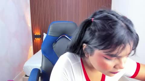 Nicky  online show from 01-16-25, 08:14