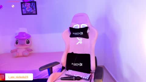 Nicky  online show from 03-12-25, 06:51